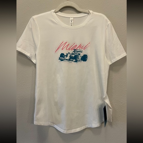NWT Formula 1 Miami lululemon love crew shirt. Size 8. Collector item! F1 - Picture 10 of 10
